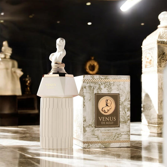 Perfume unisex Venus de Milo French Avenue Eau de Parfum 100ml con notas de fresa, grosella negra, flor de azahar, jazmín, coco y almizcle en frasco elegante y moderno